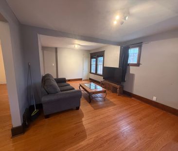 For Lease - 6226 Pine Grove Avenue, Niagara Falls, Ontario - Photo 1