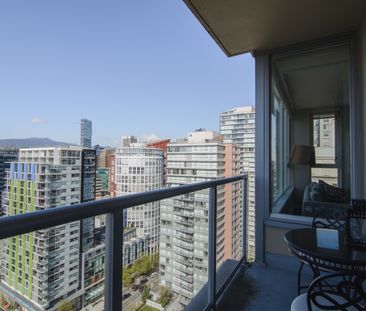 Penthouse in Downtown Vancouver, BC - Photo 6