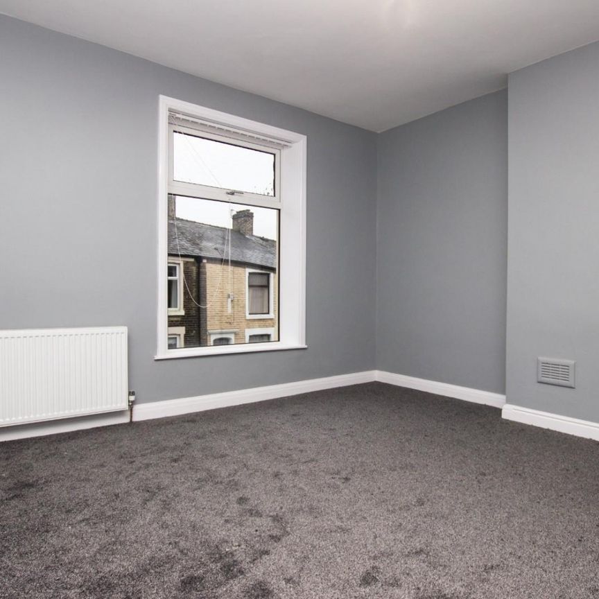 Sandon Street, Darwen - Photo 1