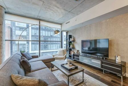 Glas Lofts , #410 - Photo 2