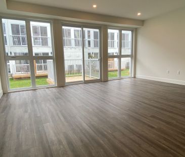 For Lease - 234 Edgevalley Road Unit# 29, London East, Ontario - Photo 4