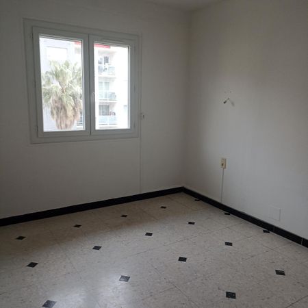 Appartement à PERPIGNAN – 730.0€/mois - Photo 5