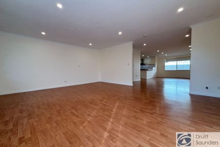 Family Sized Home in Roselea Estate - Photo 2