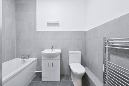 2 bedroom flat to rent - Photo 5