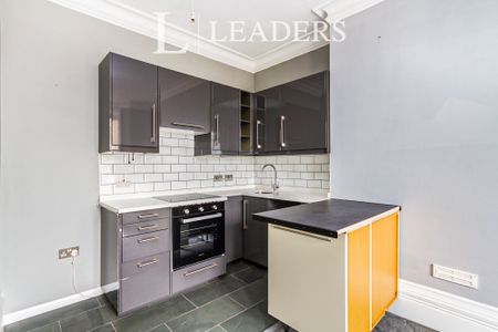 1 bedroom apartment to rent South Terrace, Littlehampton, BN17 - Photo 5