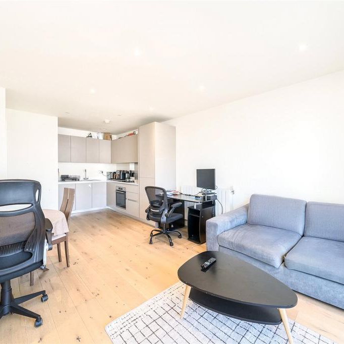 1 bedroom apartment to rent - Photo 1