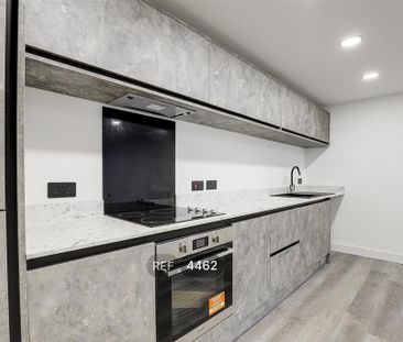 1 bedroom flat to rent - Photo 4