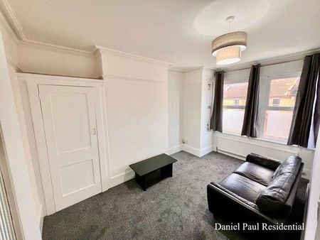 Half Acre Road, W7 - Photo 4