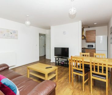 1 bedroom flat to rent - Photo 2