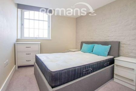 Huller & Cheese, Redcliff Backs, Bristol, BS1 - Photo 3