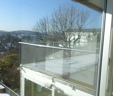 Traumvilla mit wunderbarem Fernblick mit Outdoorpool teilmöbliert - Photo 3