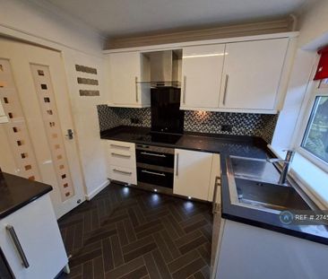 3 bedroom terraced house to rent - Photo 1