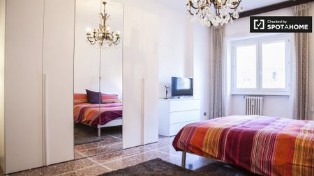 rome, Lazio 00136 - Photo 5