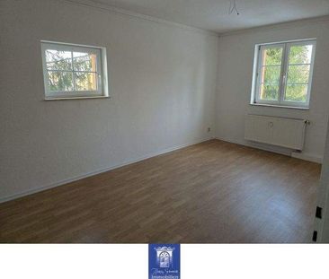 Viel Platz in naturnaher Lage! Hell, neu renoviert, Tageslichtbad, ... - Foto 1