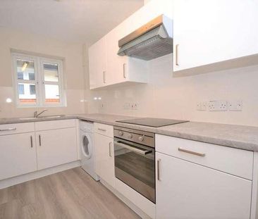 Ash Court, Balmore Park, Reading, RG4 - Photo 1