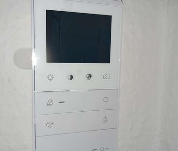 ✨NEU ! Stadtwohnung mit Stil - 3 Zimmer & Einbauküche in Magdeburg-... - Photo 3