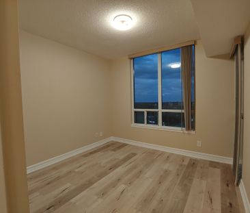 For Lease - 3504 Hurontario Street Unit# 1605, Mississauga, Ontario - Photo 5
