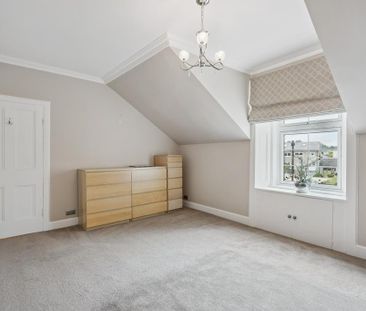 4 bedroom detached villa to rent - Photo 3
