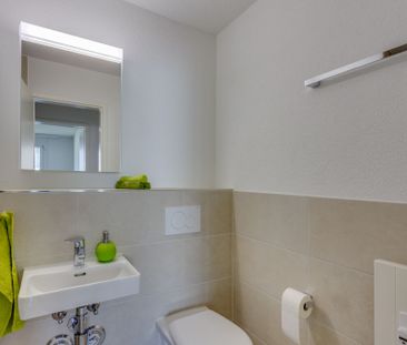 The Bernese Alps in front of the window and the Aare Valley at your... - Foto 6