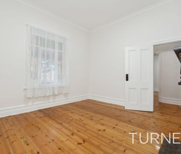 A Charming Cottage to Call Home! - Photo 4