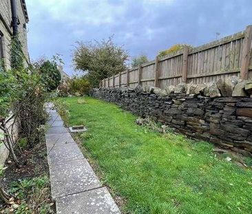 Heathmoor Close, Idle, Bradford, BD10 - Photo 3