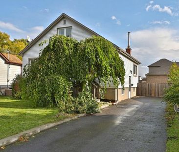 For Lease - 202 Millen Road, Hamilton, Ontario - Photo 1