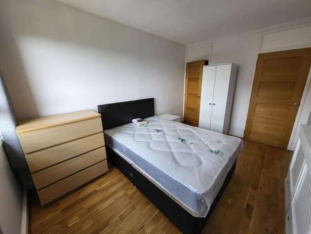 Hornchurch Court, Bonsall Street, Hulme, Manchester, M15 - Photo 3