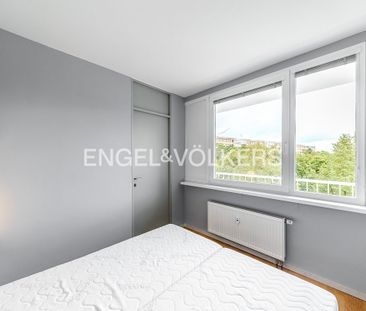 Pronájem bytu 2+kk 70 m², Milevská 837, Praha - Photo 3