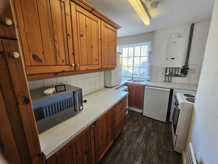 2 bedroom apartment to rent - Photo 5