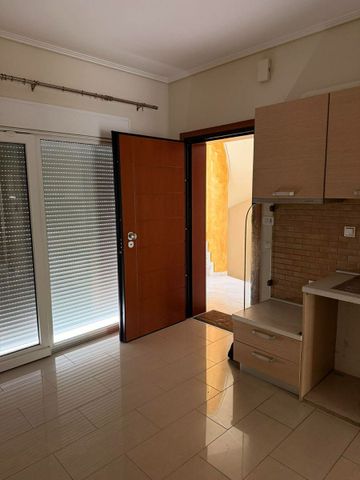 Studio/Γκαρσονιέρα για ενοικίαση Νεάπολη - ΔΕΠΟΣ (Καβάλα) - Photo 2