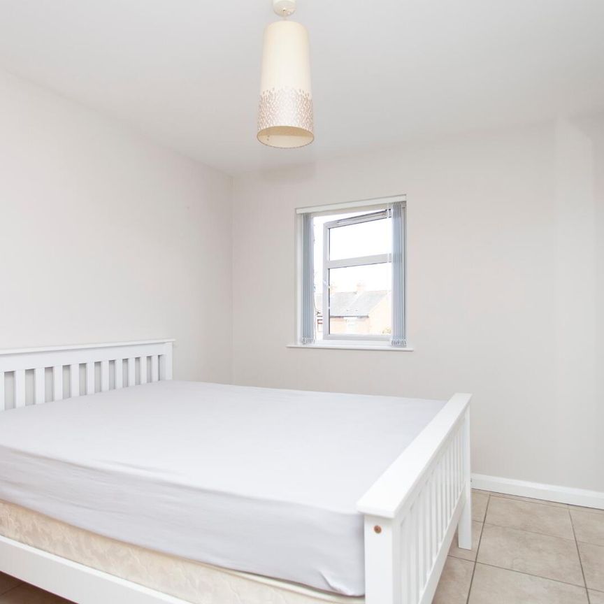 Apartment 5, 162 Beersbridge Road, BT54RY, Belfast - Photo 1