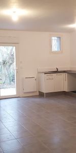 A louer Bordeaux Bacalan échoppe rénovée avec jardin - Photo 4