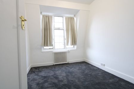 3 Bed Flat, Manor Court, SW16 - Photo 5