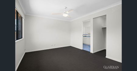 SPACIOUS FAMILY HOME IN THE HEART OF CALAMVALE - Photo 2
