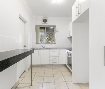 Unit 2/38 Minter Street, - Photo 2