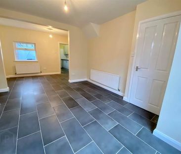 37 Lismain Street, Ravenhill Avenue, Belfast, BT6 8NN - Photo 6
