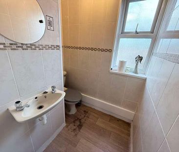 Tremona Road, SO16 - Photo 5