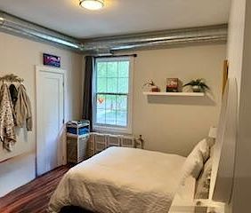 38 Monk St. - Photo 3