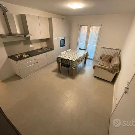 Stanza a Dalmine con terrazzo privato - Foto 4