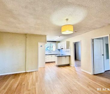 Convenient Queanbeyan Living - Photo 2