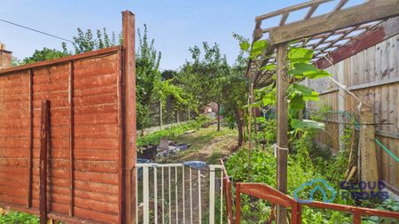 RM1 Melford Avenue | Barking | IG11 9HT - Photo 4