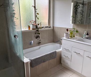 4-bedroom shared house, Pear court - Photo 6