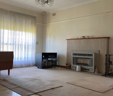 132 Albert Street, Preston VIC 3072 - Photo 4