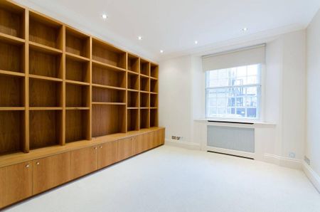 4 bedroom flat to rent - Photo 3