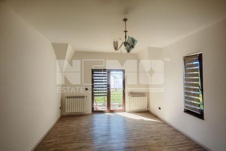 Apartament 3 camere | Central Radauti | 90 mp | Etaj 3 - Fotografie 5