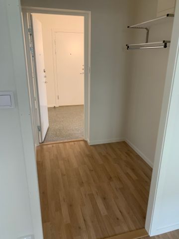 Idrottsvägen, Fellingsbro - Photo 4