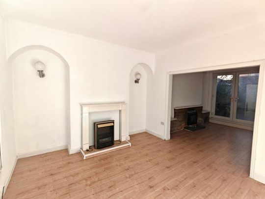 3 bedroom terraced house to rent - Photo 1