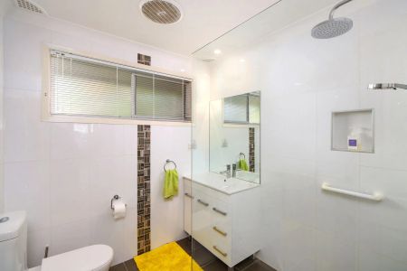 Modern Home in a Sought-After Location - Photo 5