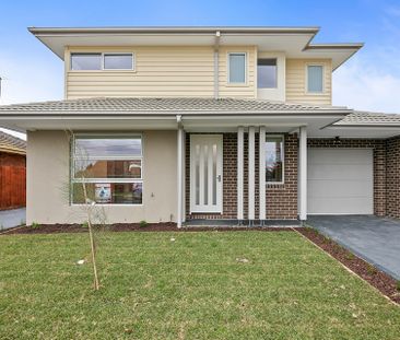 1/24 Heffernan Street, Laverton VIC, Belconnen - Photo 2