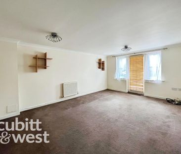 2 bedroom maisonette to rent - Photo 1